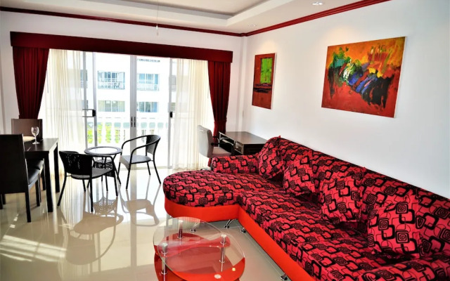 Luxury 1 bed Corner Condo