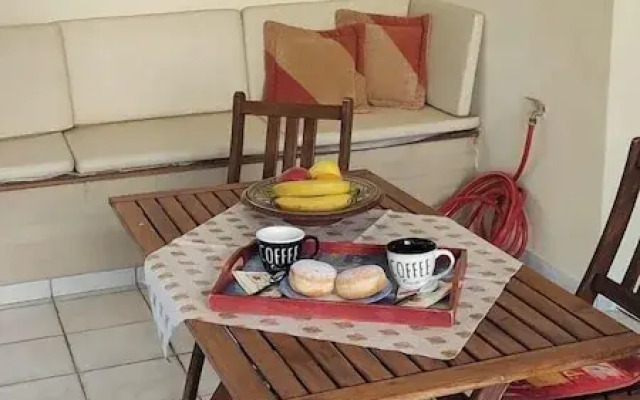 Natalys 2 Bd Gorgeous Apt in Volos