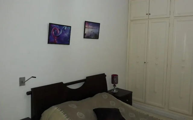 Spacious Very Modern Apartment Richly Furnished