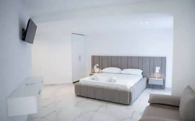 The City Charm Duplex