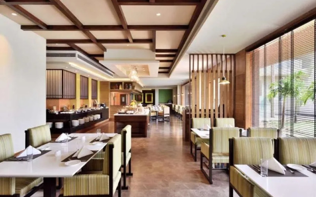 Radisson Blu Resort & Spa Karjat