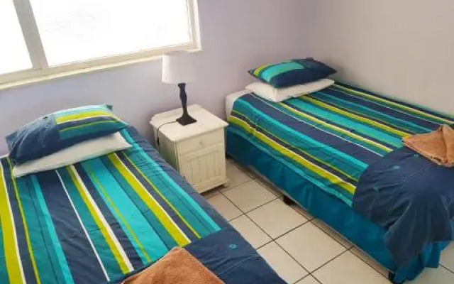 Dumela Margate Flat No 10