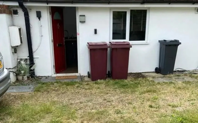 Stylish Home for 6 in Reading