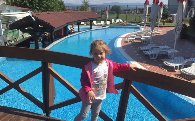 Belvedere Holiday Club