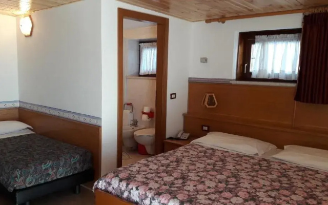 Hotel Edelweiss