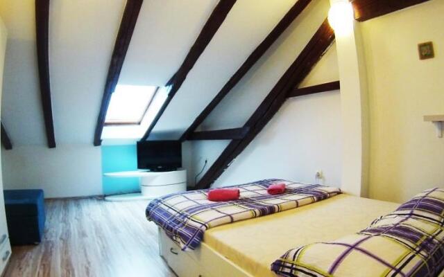 CroParadise Central Suites