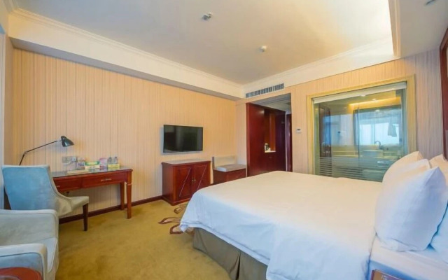 Vienna Hotel (Ji'an Railway Station)