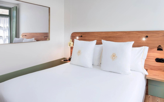 One Shot Aliados Goldsmith