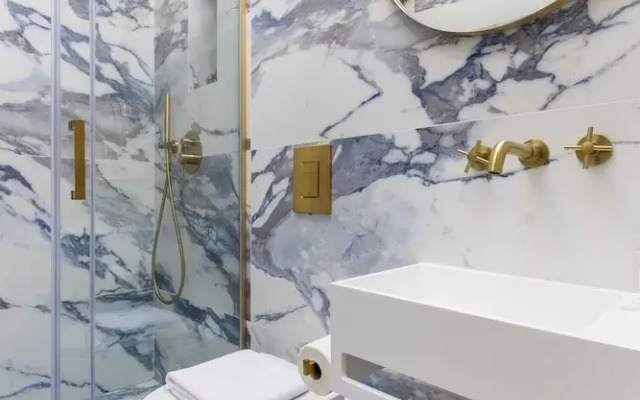 Charming Private Room in Pigalle