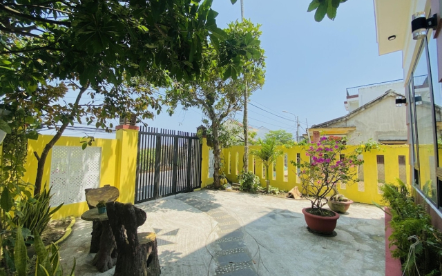 Field House Homestay