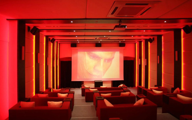 Goldcity Hotel