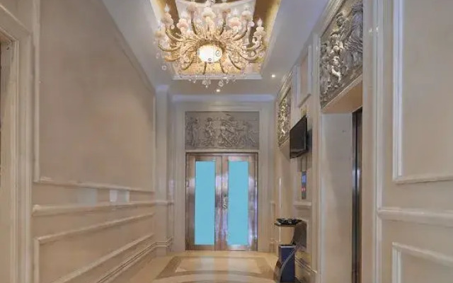 Vienna Hotel (Jingzhou Jianli Jiangcheng)