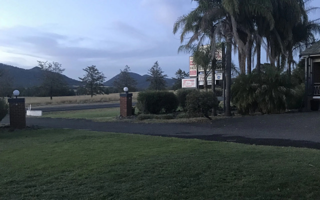 Kootingal Landview Motel