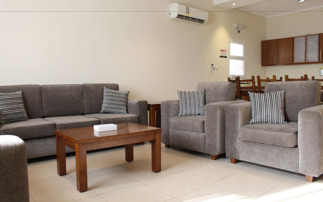 Al Jar Resort - Families Only