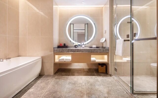 Echeng Hotel (Changchun Yiqi, West High-speed Railway Station)