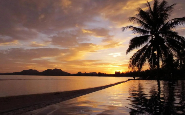 Sara Beachfront Boutique Resort