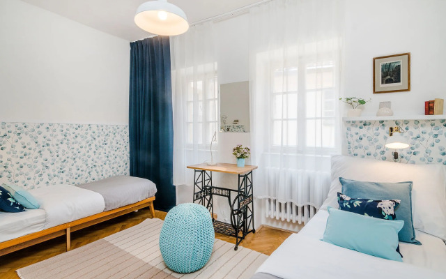 Old Town Charming Apartments