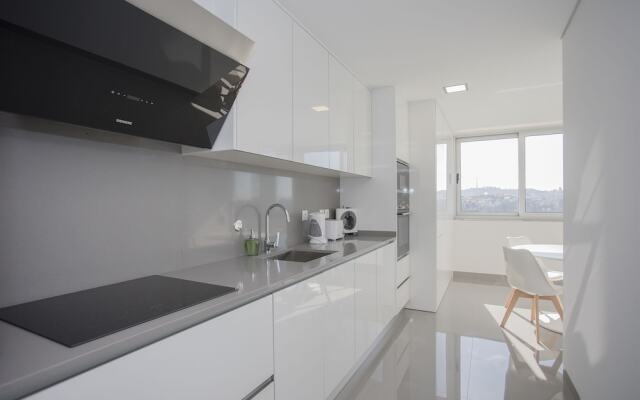 Liiiving-Luxury River View Apartment VII