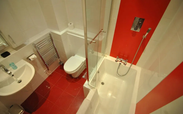 The Courtyard, Windsor, 2 Beds