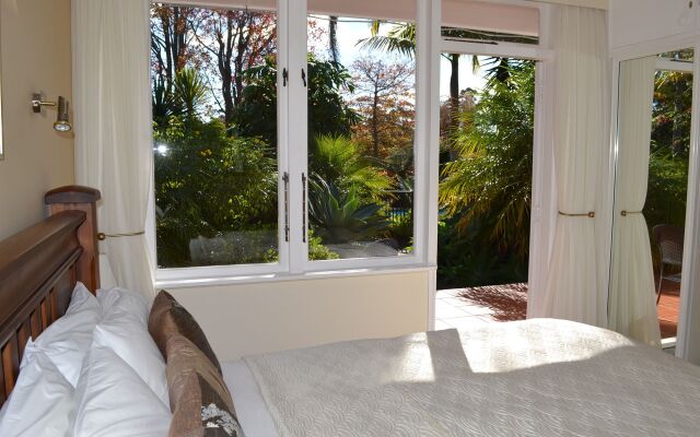 Pateke Lodge