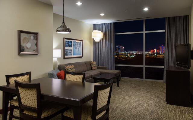 Staybridge Suites: Las Vegas - Stadium District by IHG