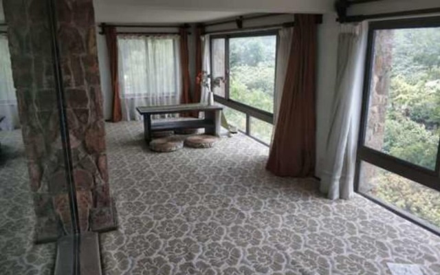 Zuishi Shanzhuang Hotel