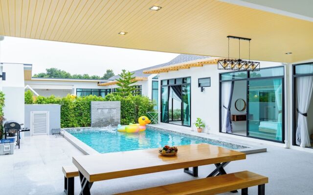 Villa Paramount 1