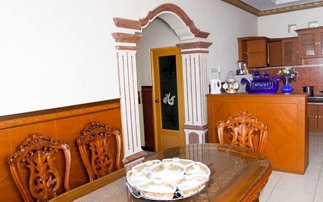 Hotel WIWI PERKASA 2