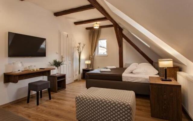 Residence Corto Old Town