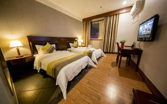 Huasheng Holiday Hotel