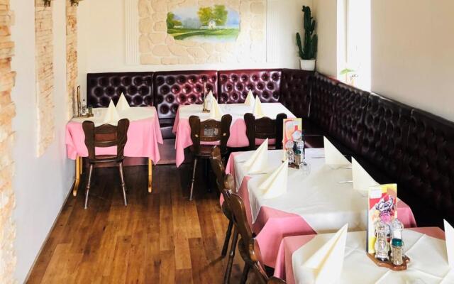 Hotel & Restaurant Miranda