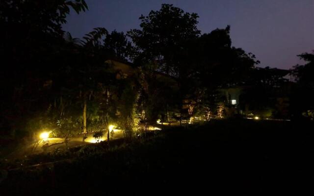 Srina Vilas, Corbett