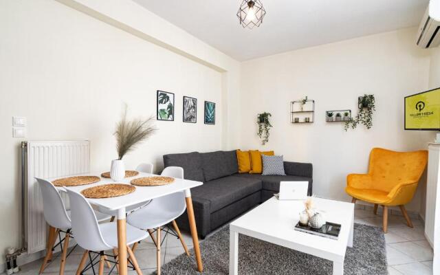 Yellow Fresh Apartment 2