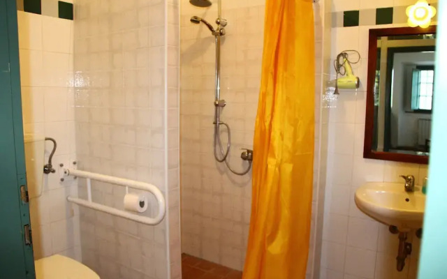 Apartment Between Pisa and Livorno