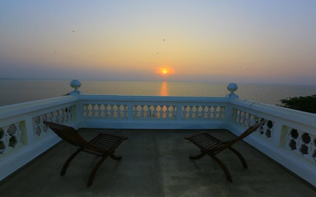 Yoho Monsoon Villa