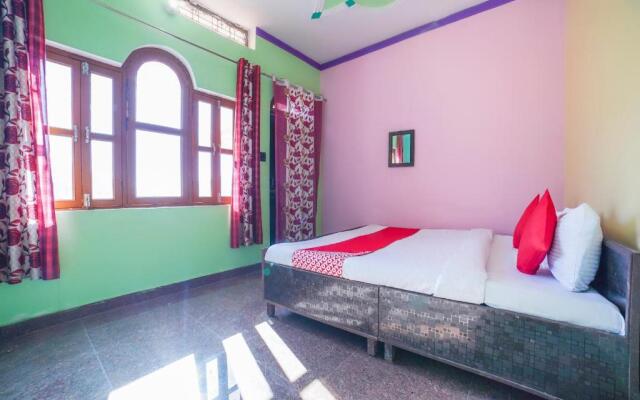 OYO 66014 The Rudralok Hotel