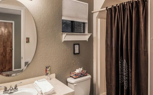 Groovy View by Ruidoso Vacation Rentals
