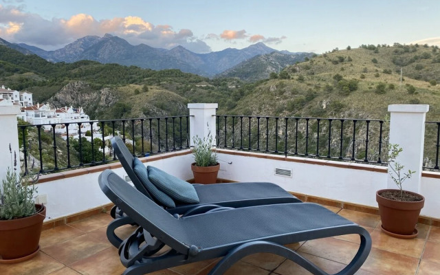 La Perla de Frigiliana Suites & Villa
