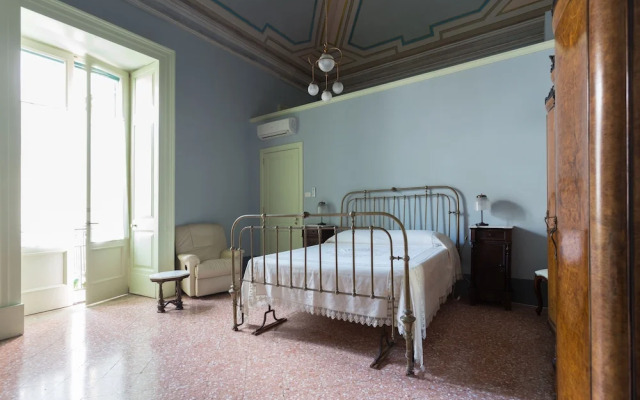 Palazzo Leuzzi B&B