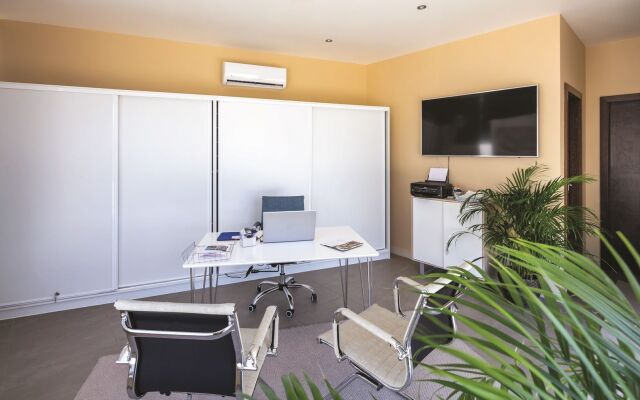 Vale de Milho Village