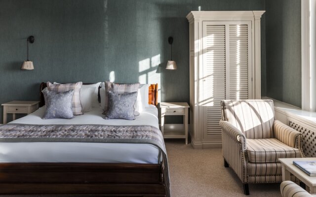 Best Western White Lion
