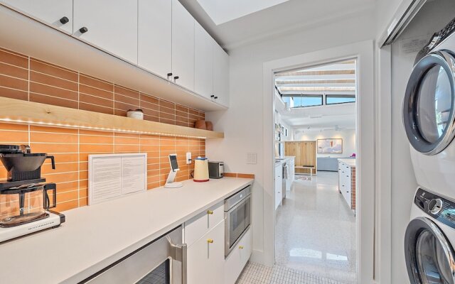 The Windward House 3 Bedroom Home by RedAwning