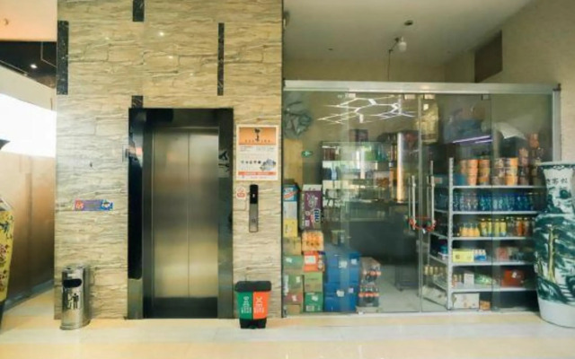 Lvcheng Hotel