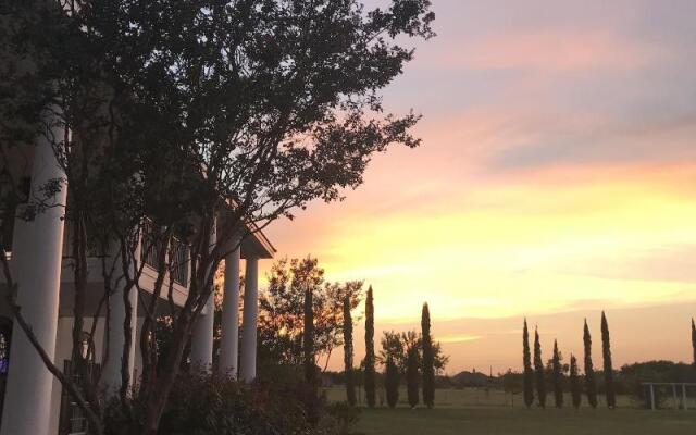 The Plantation House Boutique Inn