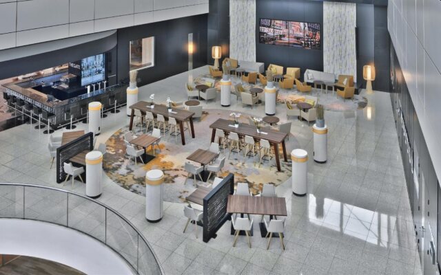 Sheraton Amsterdam Airport Hotel and Conference Center