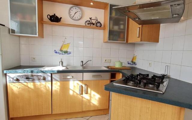 Villa familiale avec grand jardin proche plage