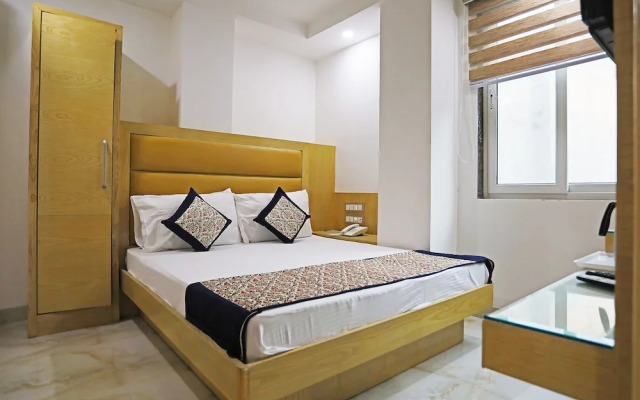 Hotel Kuber International