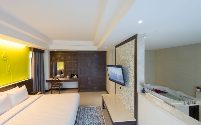 Bay Beach Resort