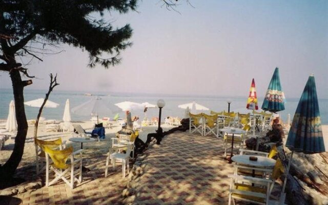 Villa George
