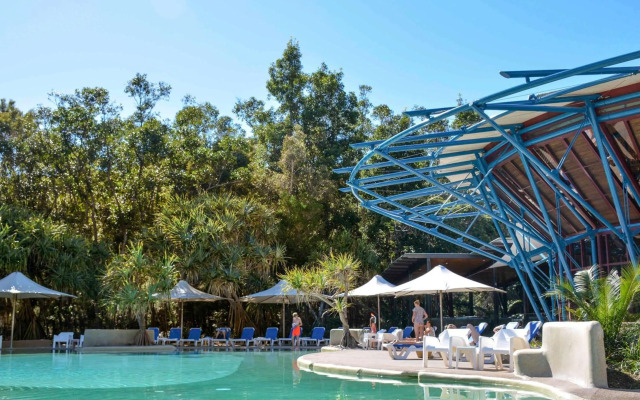 Kingfisher Bay Resort
